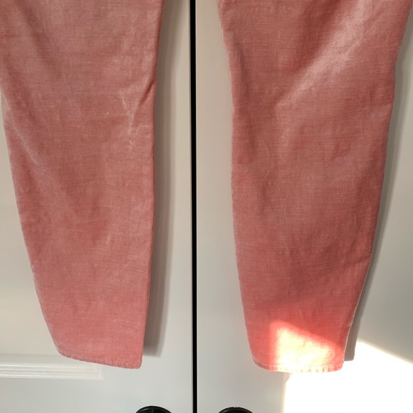 ❤️Pilcro High Rise Pink Velvet Skinny Pants 29 - Picture 6 of 6